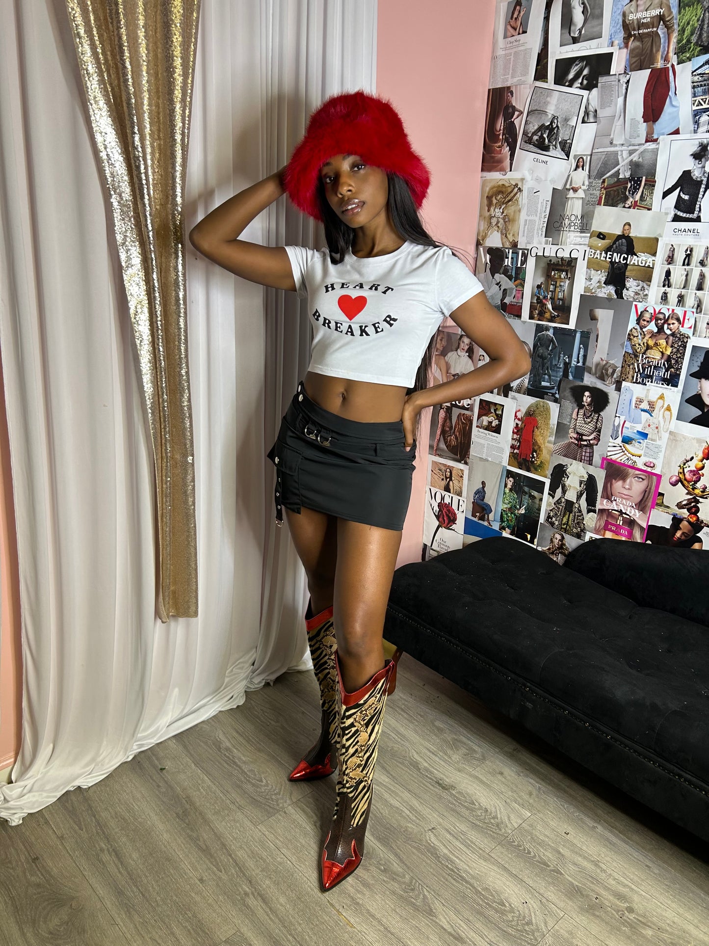 Heart Breaker Graphic Crop Tee