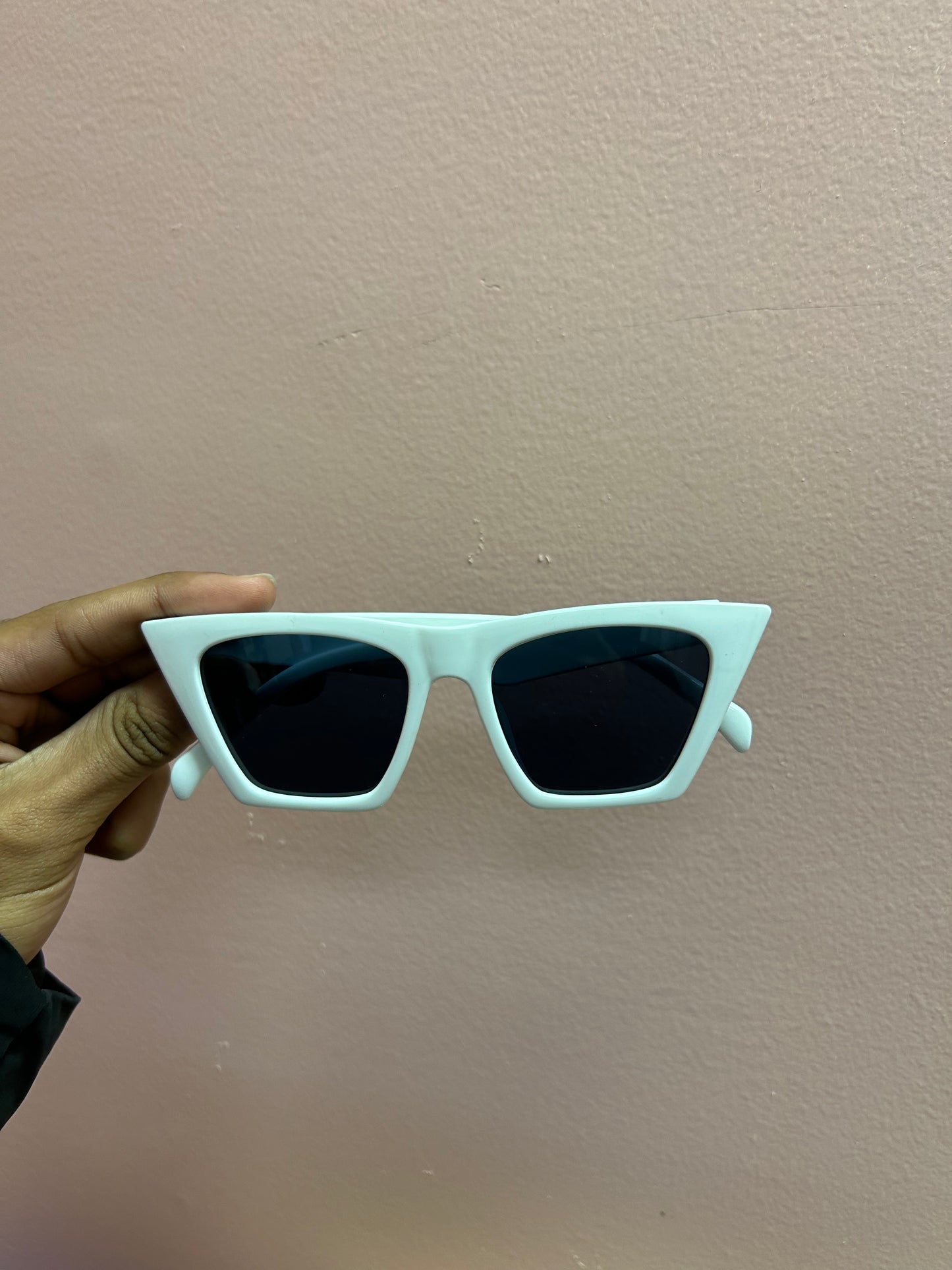Who That Glasses