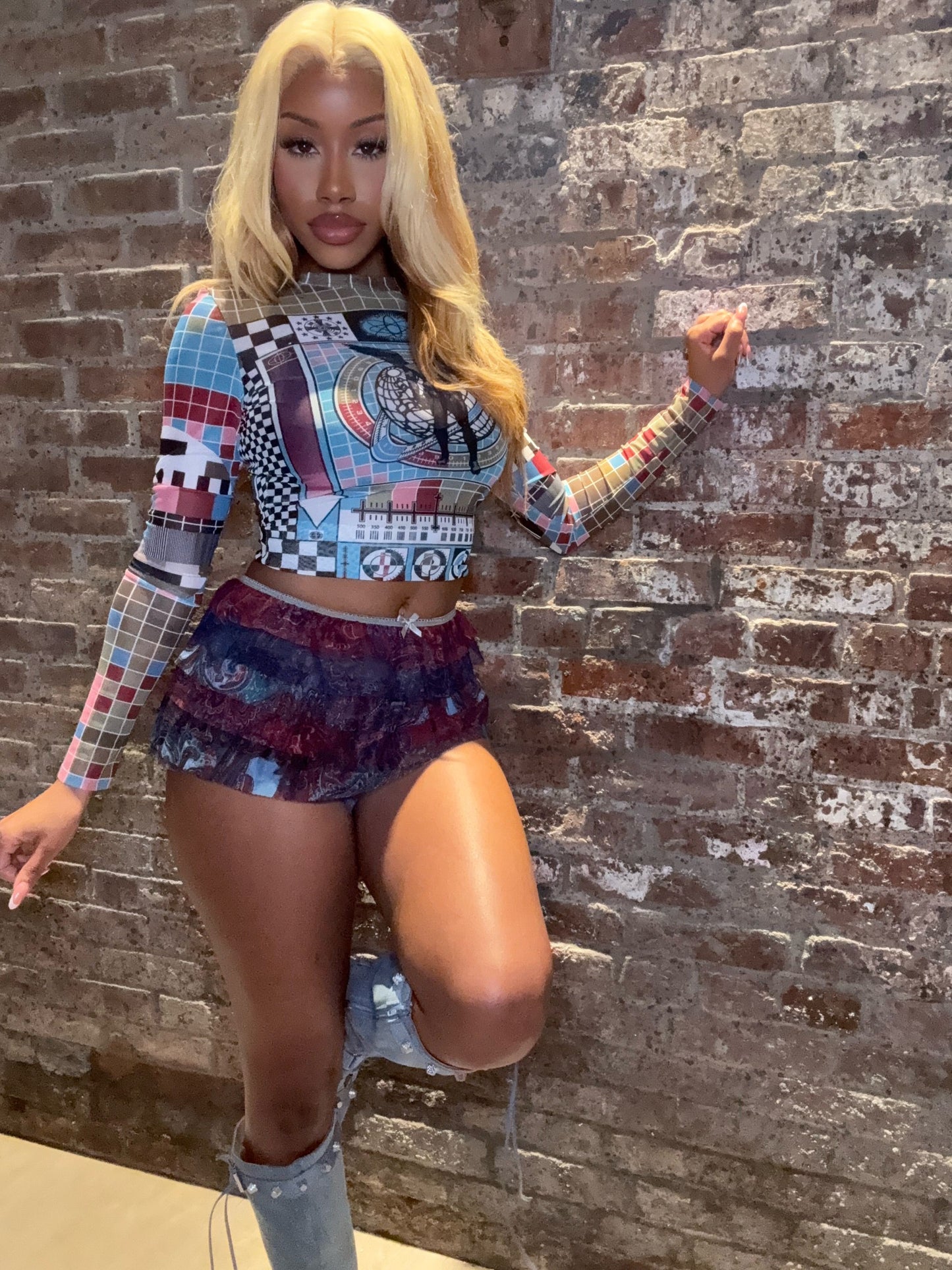 Thique Ruffle Mini Shorts