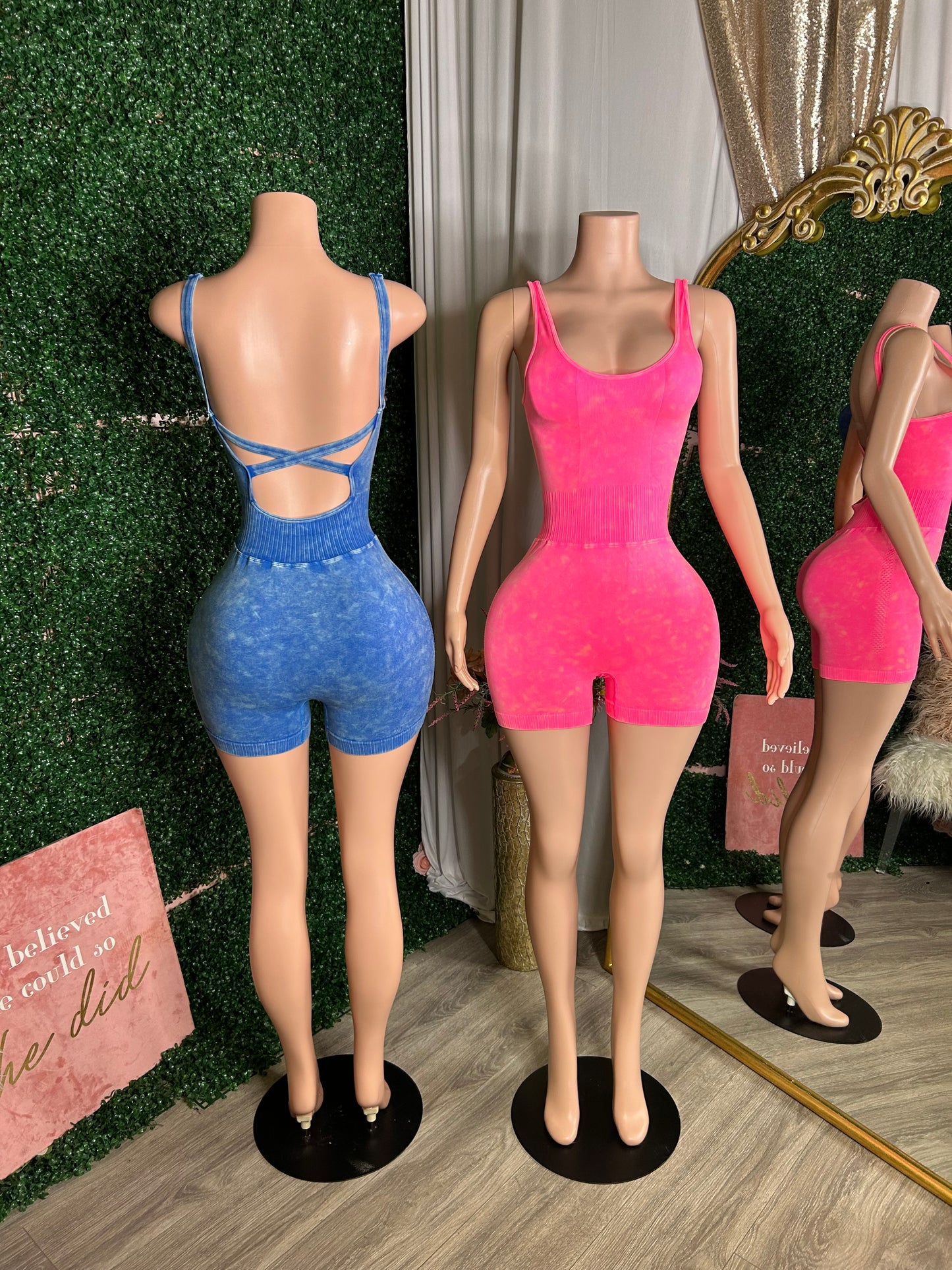 Angie ribbed short romper