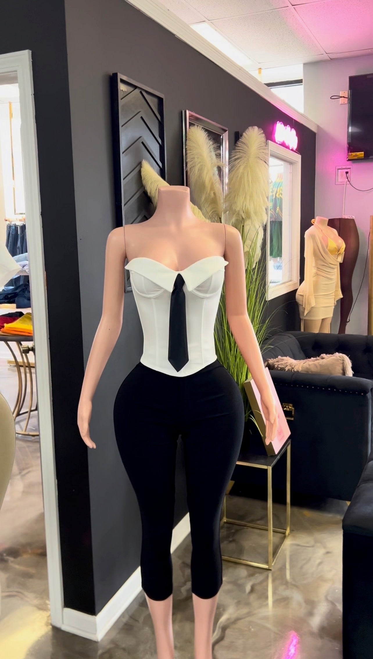 JLO Stretch Capri Jeans