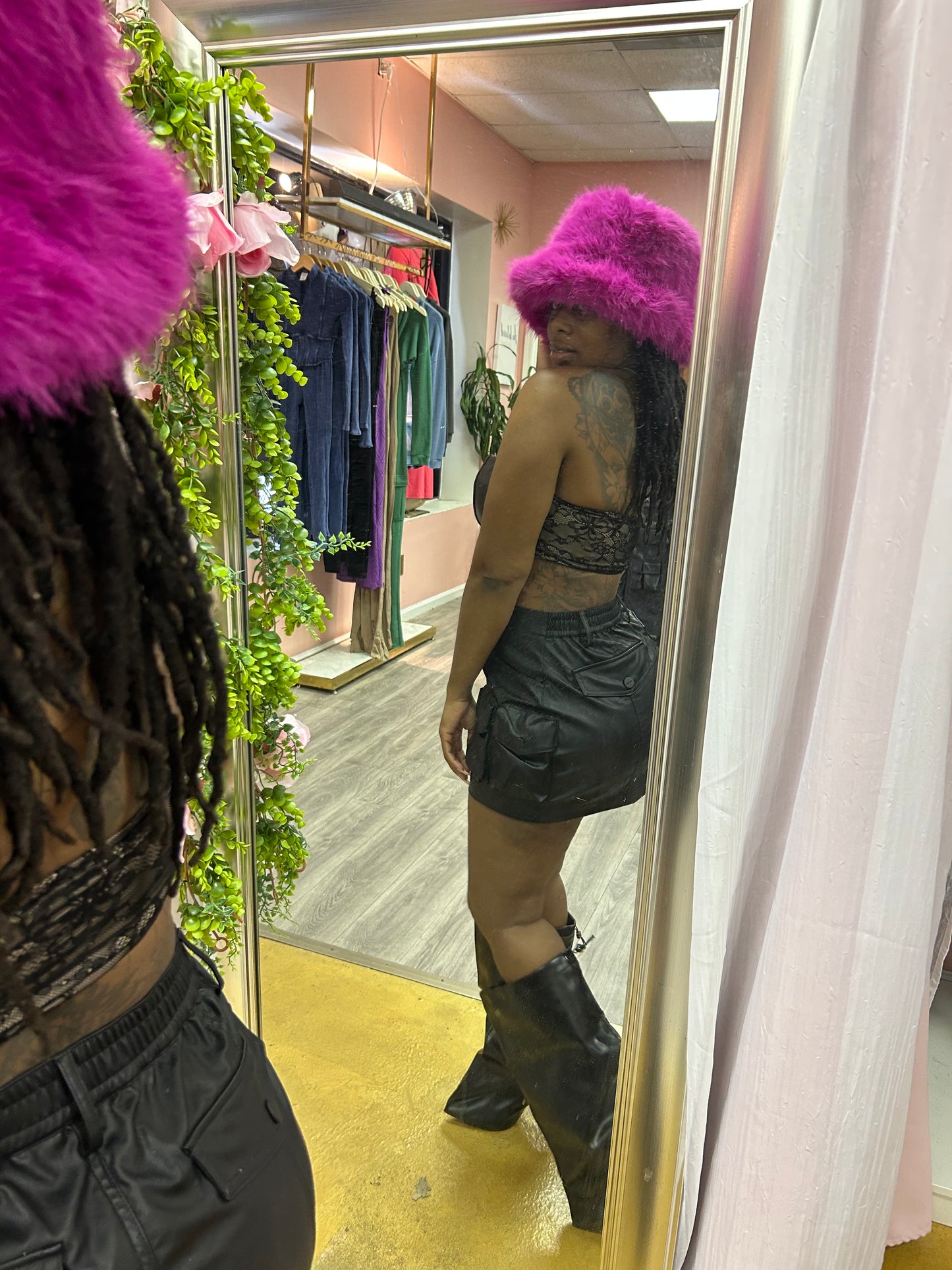Rich Girl Oversized furry Bucket Hat