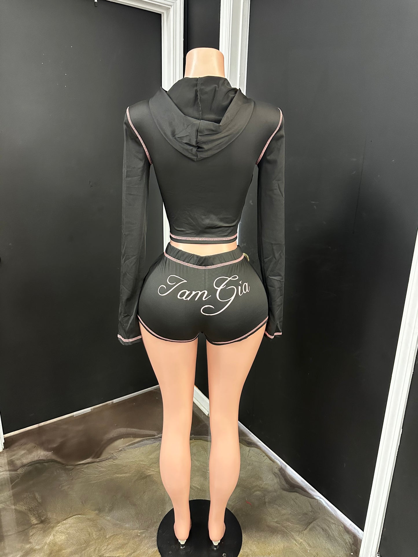It Won’t Stop 2PC Short Set