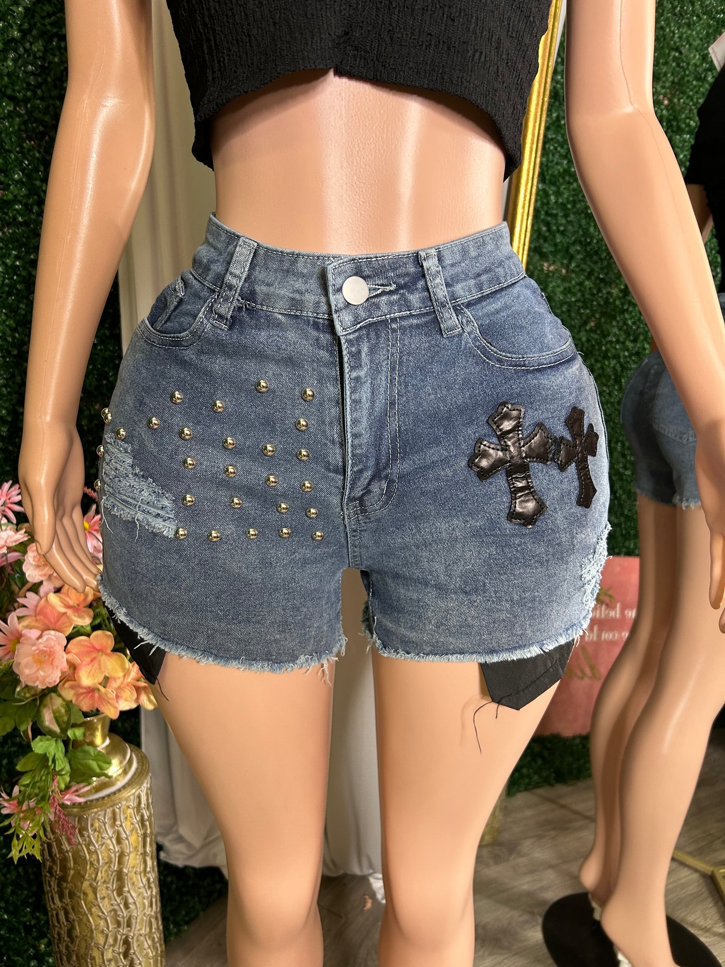 Spin again denim shorts