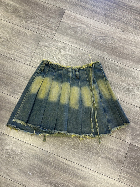 Jela Pleaded Denim Skort