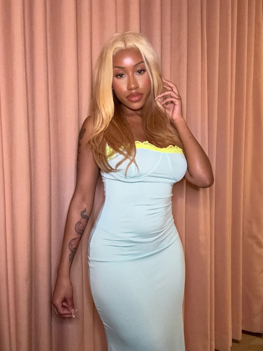 CICI Lace Maxi Dress