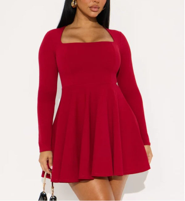 Ms Tates Long Sleeve Dress (PLUS)