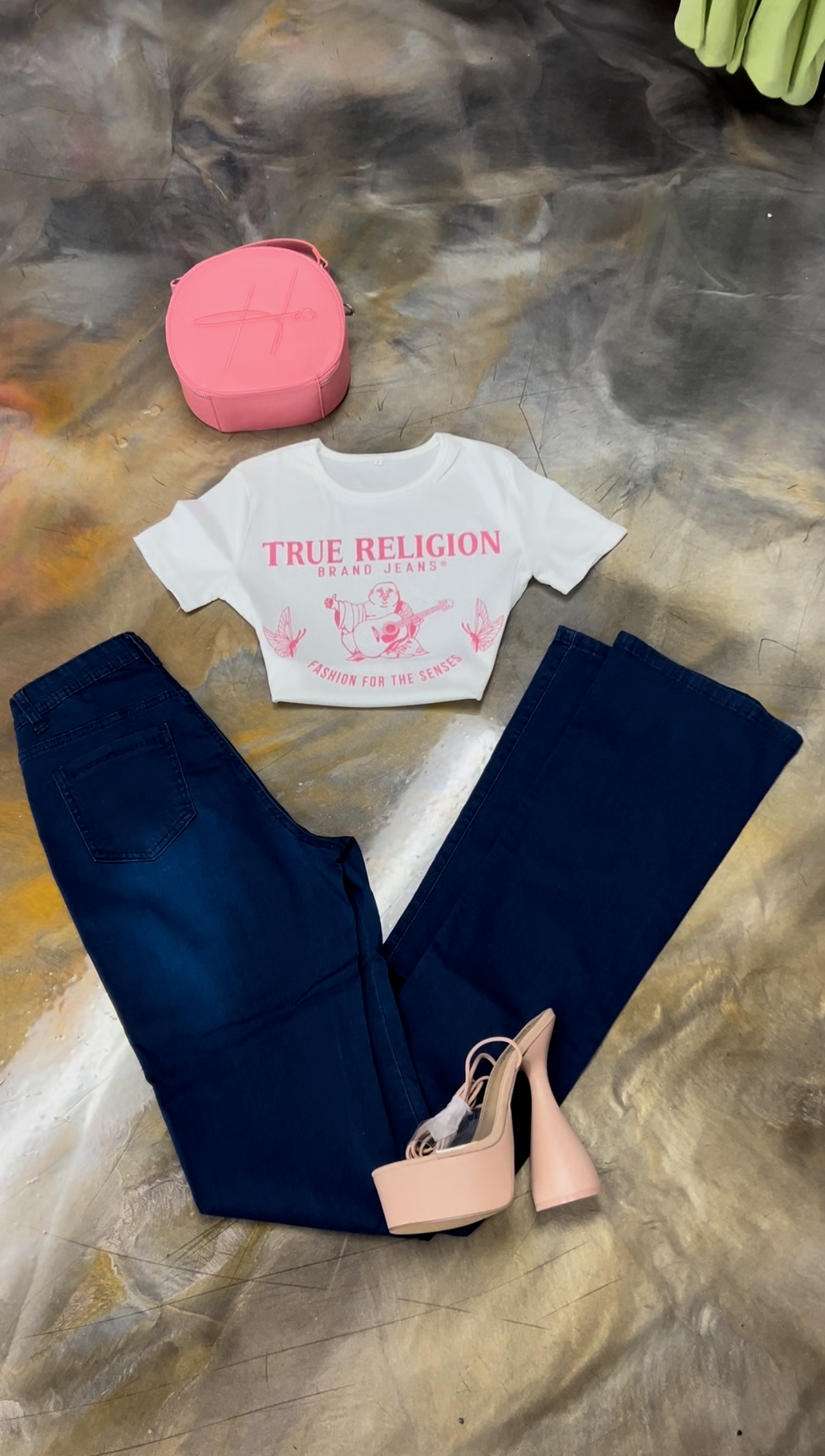A Girl’s World Graphic Fitted Crop Tee