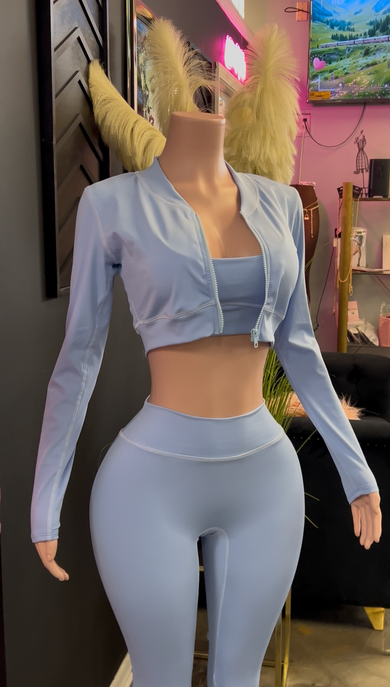 Miss Peachy 3pc Active Set
