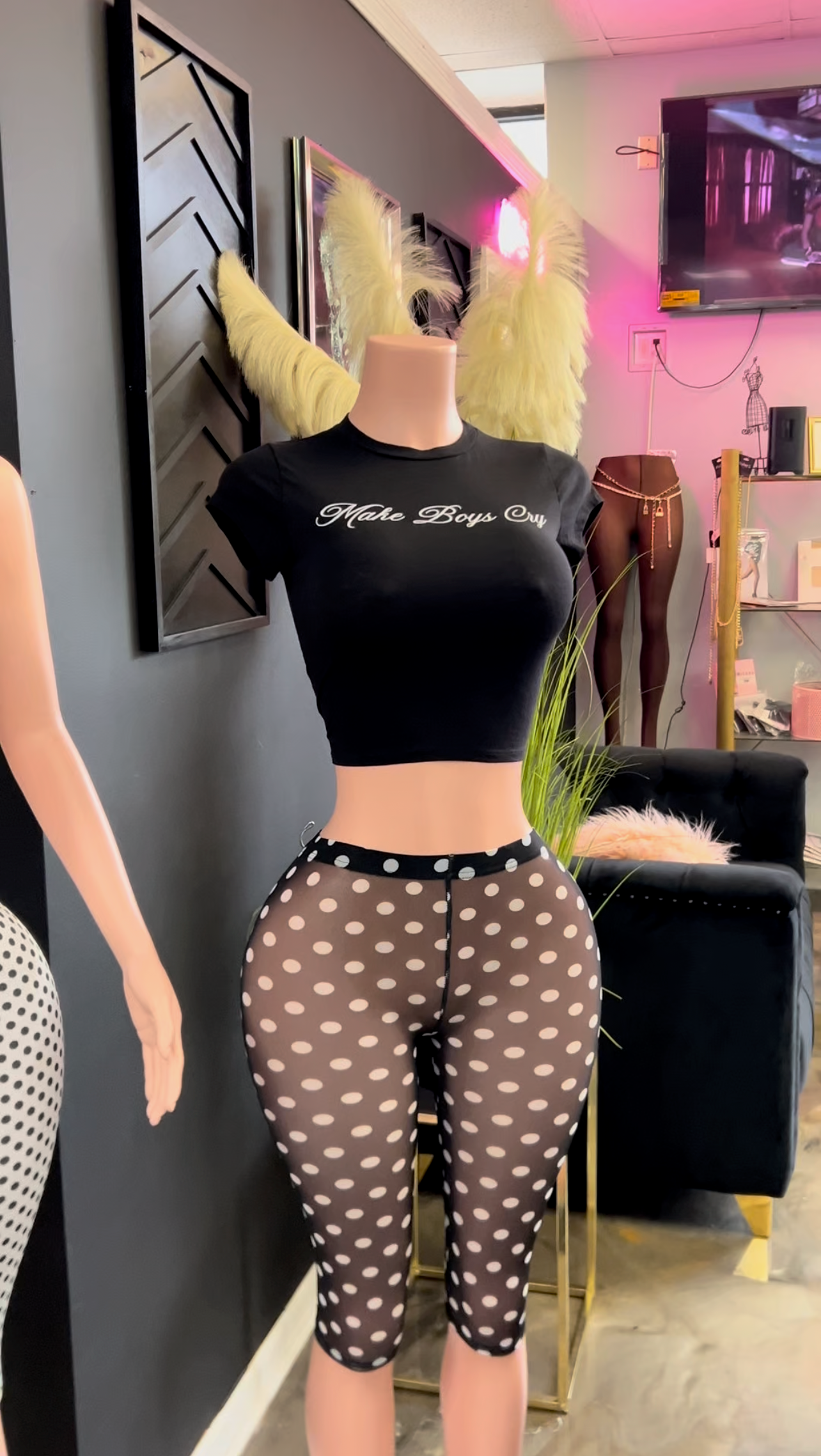 Daisy Dukes Polka Dot Capri Pants