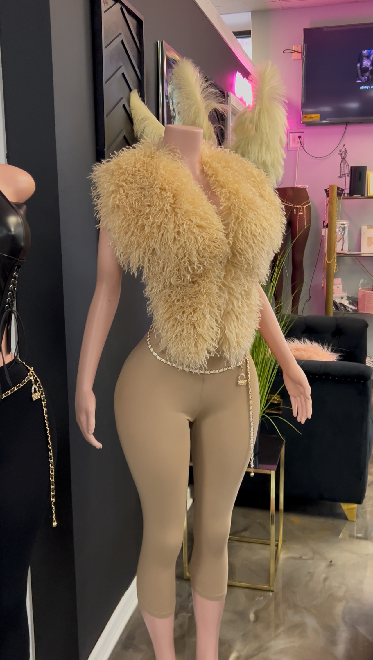 Brittany Capri Leggings