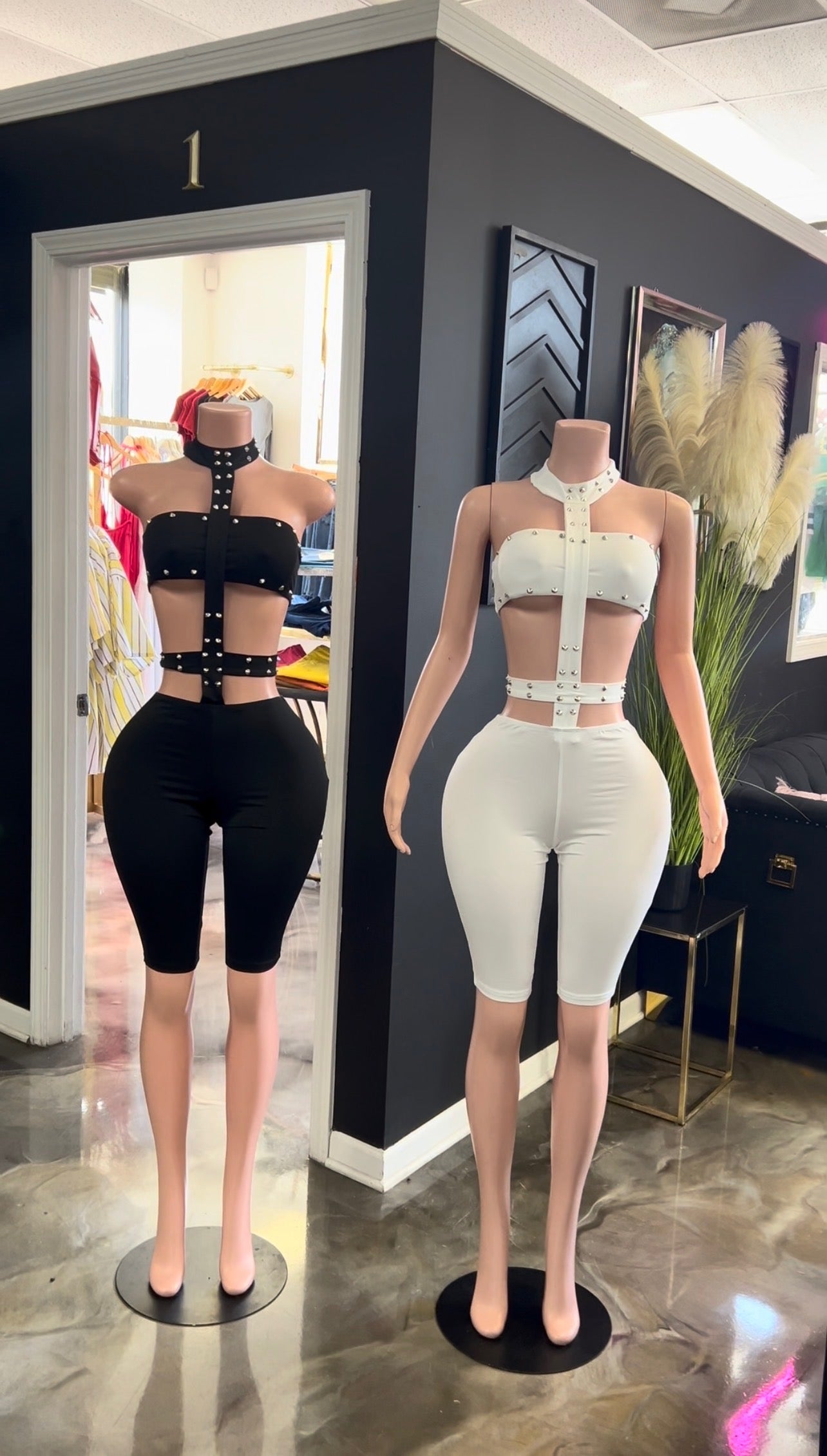 Suki Suki Fitted Romper