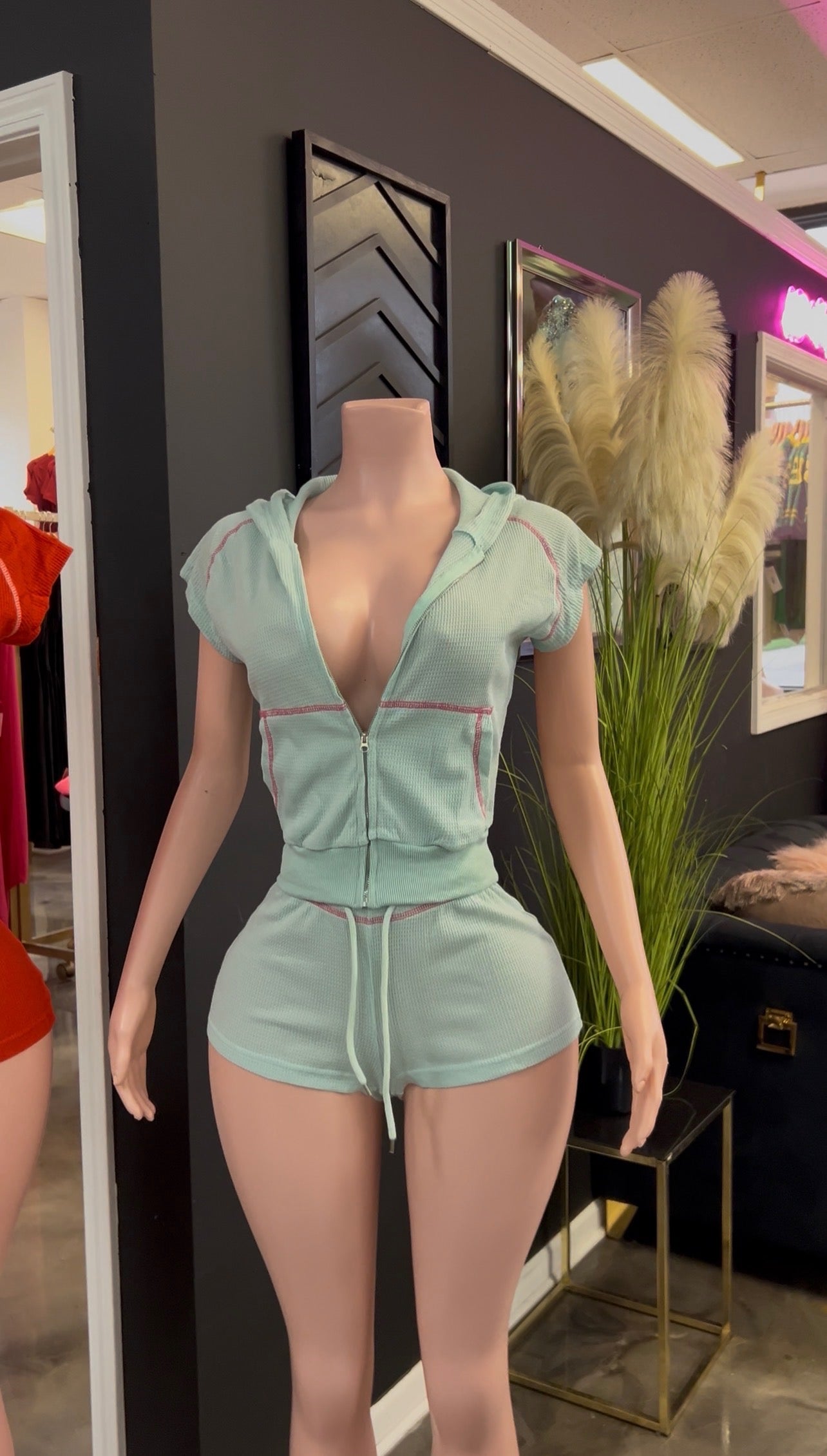 Who Badder 2PC Set