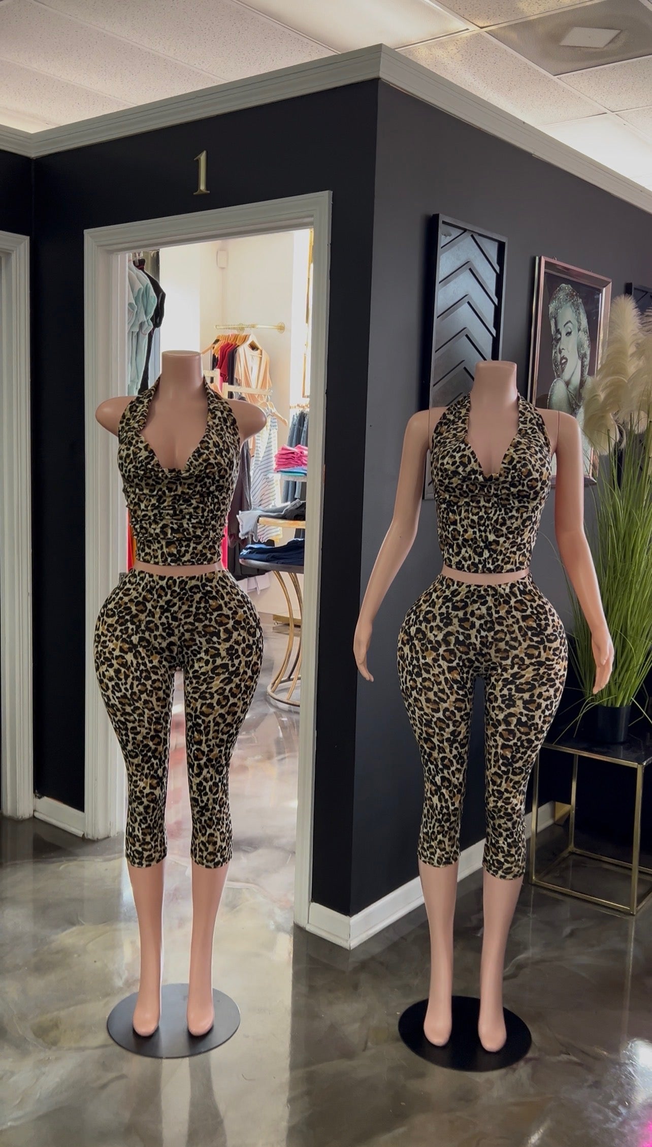 Kissin’ & Cuddlin’ 2PC Capri Set