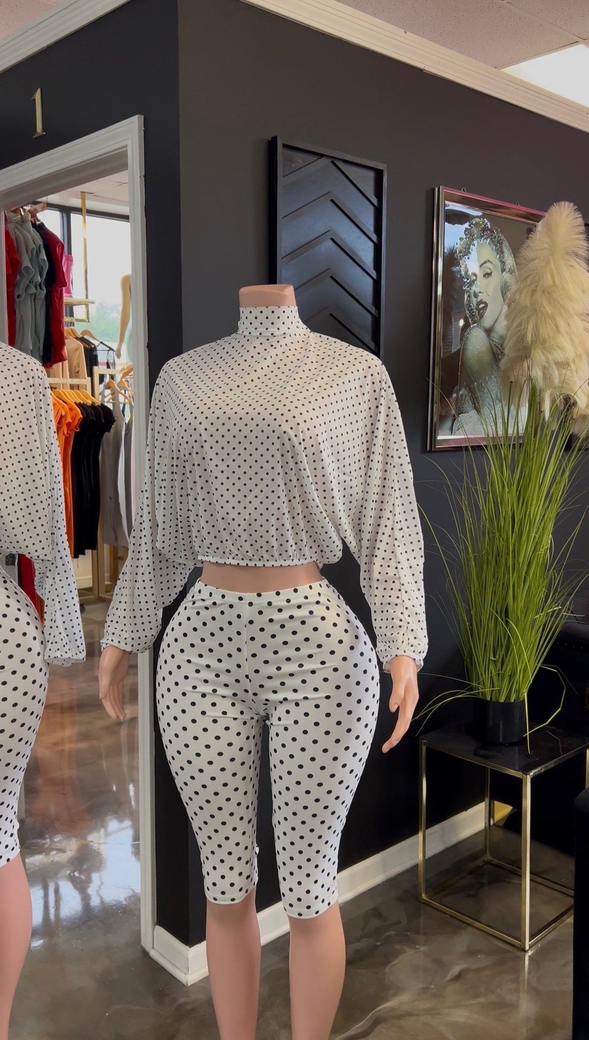 Eyes On Me Capri Set