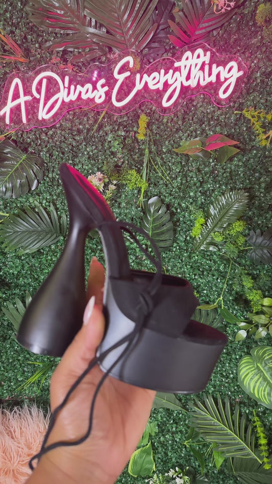 Bratz Stepping Out Platform Heel Black